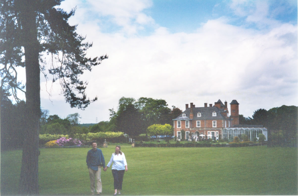 Tom & Charlotte strolling around the grounds of Sutton Bonington Hall